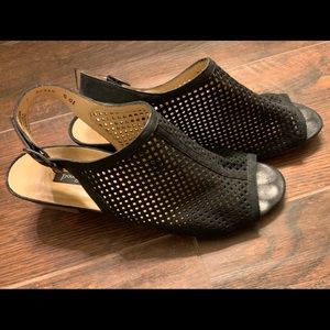 Paul Green perforated sandal